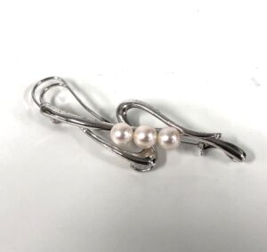 タサキ（田崎） ブローチ 東京 買取 ｜約7mm 6.7gを高価買取しました。