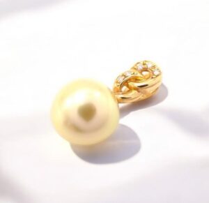 タサキ（田崎） ゴールデンパール 銀座 買取 ｜ペンダントトップ 約11.0mmを高価買取しました。