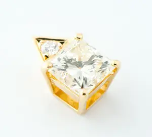 ダイヤモンド 0.9カラット 買取相場 ｜ダイヤモンド [ミキモト プリンセスカットペンダントトップ ダイヤモンド1.17/0.02ct K18YG ]を買取しました。【真珠買取リパール】