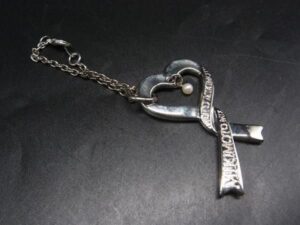 本真珠 買取 ｜真珠[MIKIMOTO ミキモト 本真珠 パール約2mm ハート バッグチャーム キーホルダー シルバー系]を買取しました。【真珠買取リパール】
