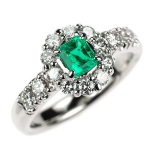 プラチナ 900 買取価格 ｜エメラルド[Pt900 エメラルド ダイヤモンド リング 0.45ct D0.69ct]を買取しました。【真珠買取リパール】