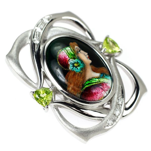 ダイヤモンド ブローチ 買取相場｜ダイヤモンド[梶光夫 エマイユ/K18WG ペリドット ダイヤモンド ブローチ 兼ペンダントトップ]を買取しました。【真珠買取リパール】