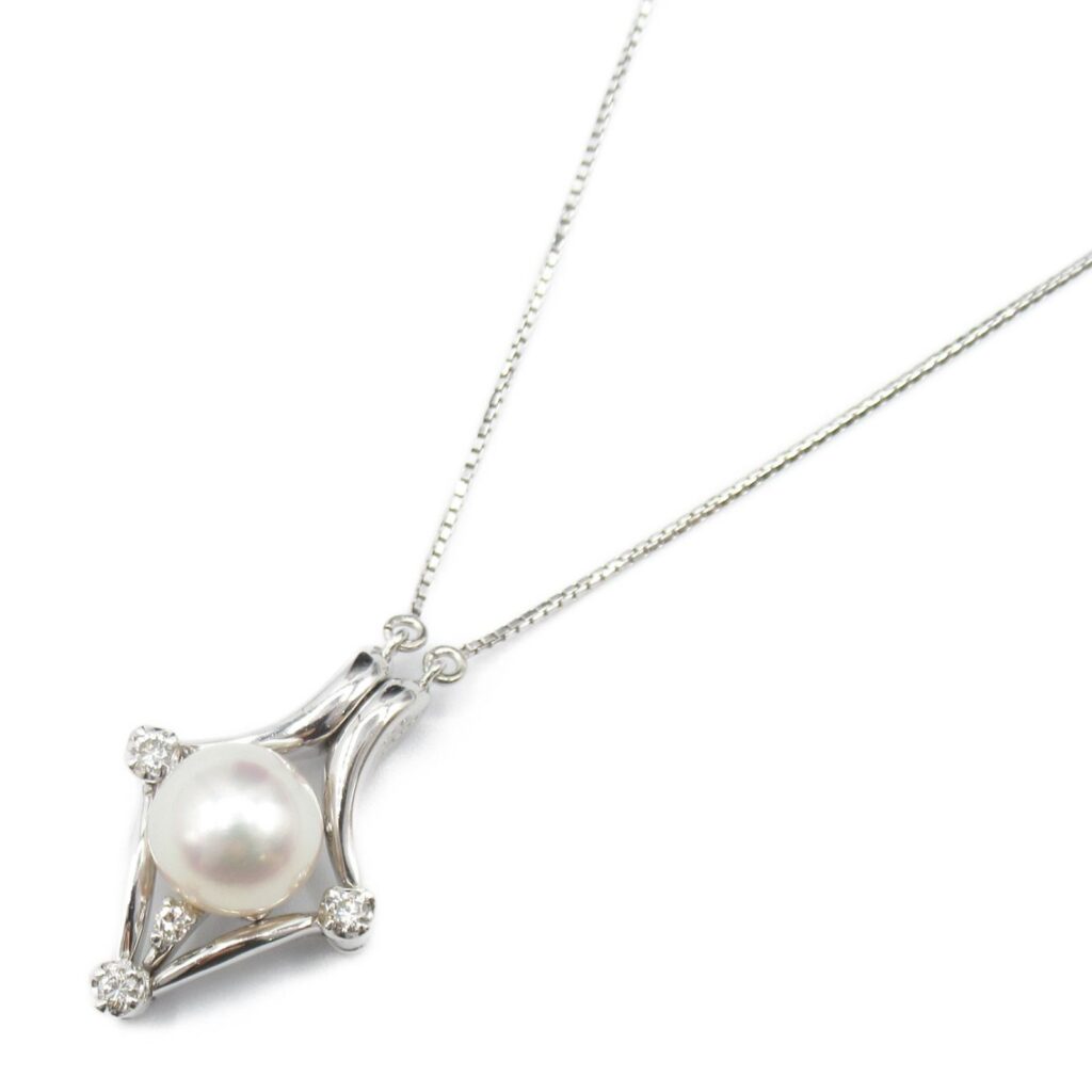 プラチナ買取価格pt850 ｜アコヤ真珠[タサキ TASAKI ネックレス パール ダイヤ ネックレス 首回41㎝ Pt900プラチナ Pt850]を買取しました。【真珠買取リパール】