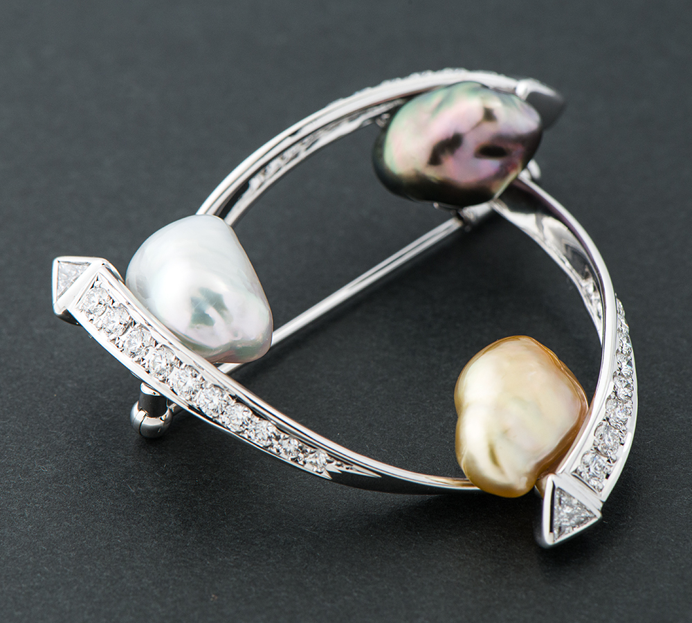 ダイヤモンド ブローチ 買取｜ダイヤモンド[ミキモト バロック パール(真珠) ダイヤモンド 計1.20ct 18金ホワイトゴールド ブローチ]を買取しました。【真珠買取リパール】
