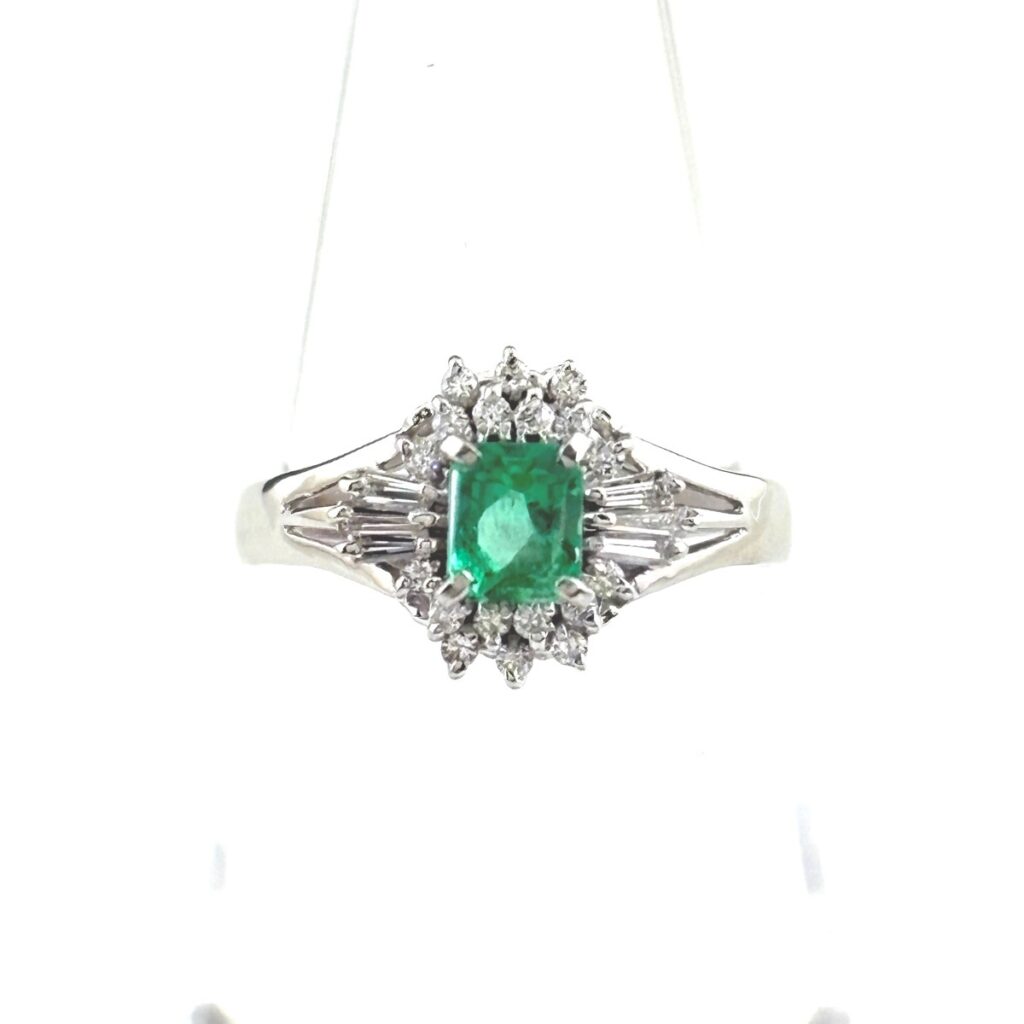 エメラルド 出張買取 ｜エメラルド[エメラルド デザインリング プラチナ 指輪 メレダイヤ リング 15号 Pt900 エメラルド ダイヤモンド レディース]を買取しました。【真珠買取リパール】