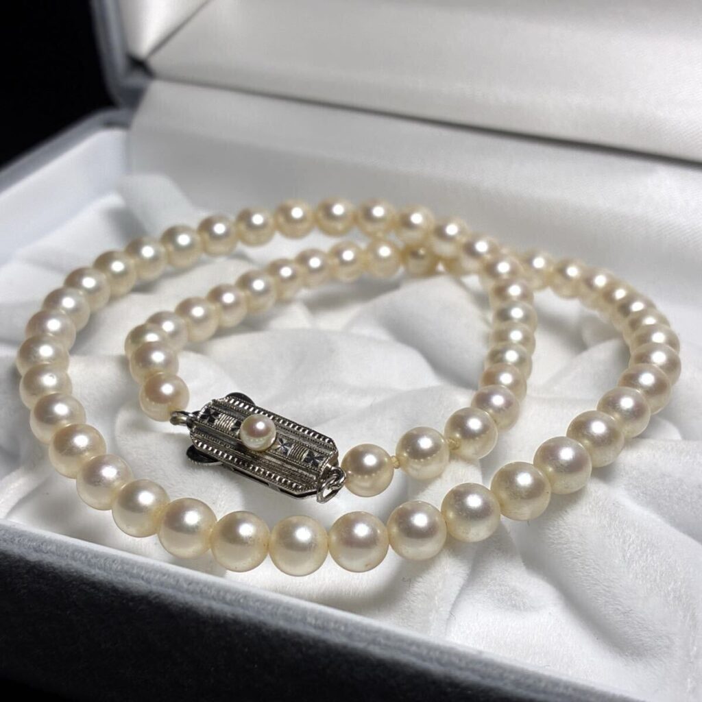 真珠 買取 ｜アコヤ真珠[MIKIMOTO アコヤ真珠 ネックレス]を買取しました。【真珠買取リパール】