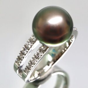南洋 真珠 価値 ｜ダイヤモンド[MIKIMOTO Pt950 南洋黒蝶真珠/天然ダイヤモンドリング]を買取しました。【真珠買取リパール】