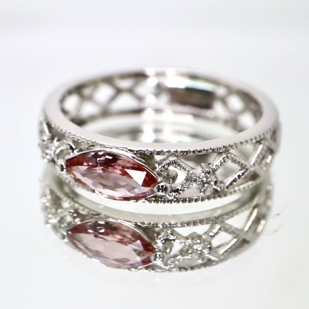 パパラチャサファイア 相場 ｜サファイア[K18!!0.44/0.02ct!!ソ付き!!◆天然パパラチアサファイア/天然ダイヤモンドリング◆J 約3.3g 約14号]を買取しました。【真珠買取リパール】