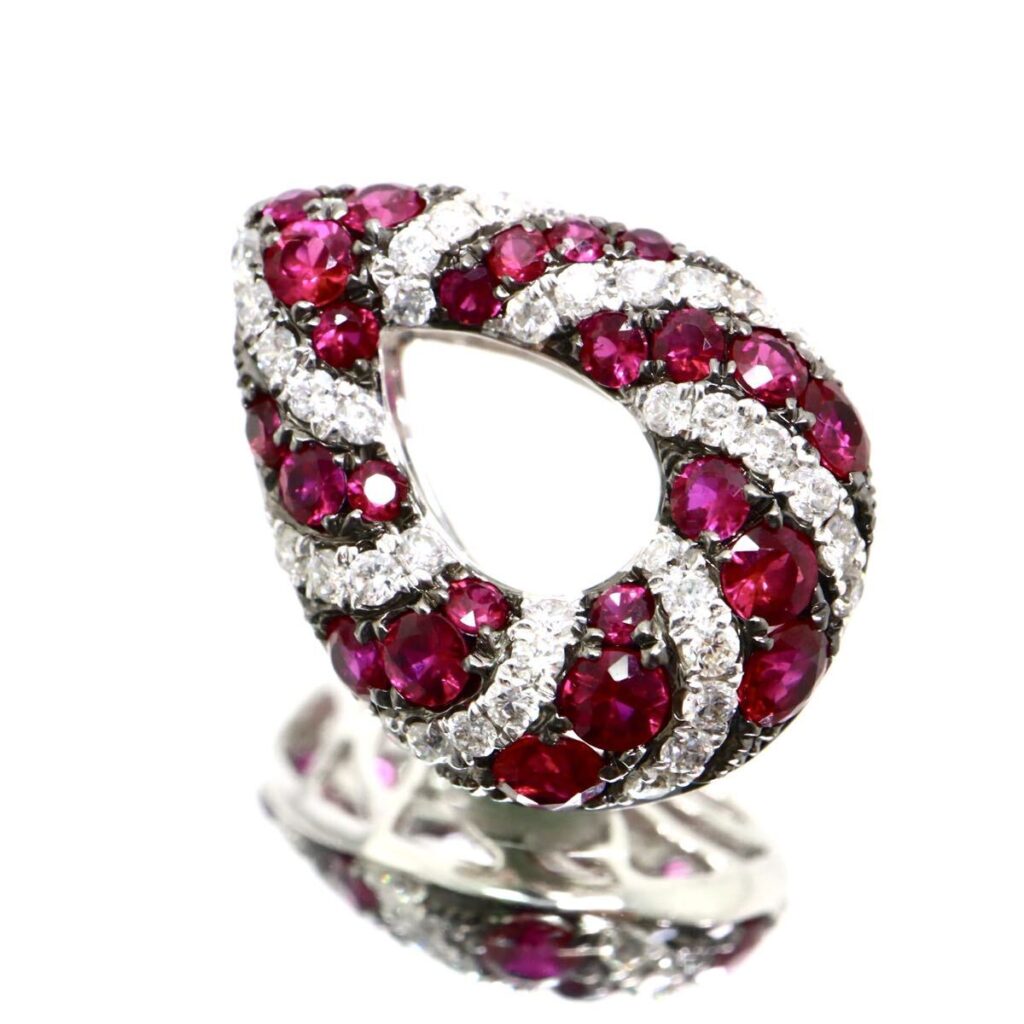 ダイヤモンド 0.4カラット 買取相場 ｜ルビー[K18 0.80/0.30ct 天然ルビー/天然ダイヤモンド ペンダントトップ]を買取しました。【真珠買取リパール】