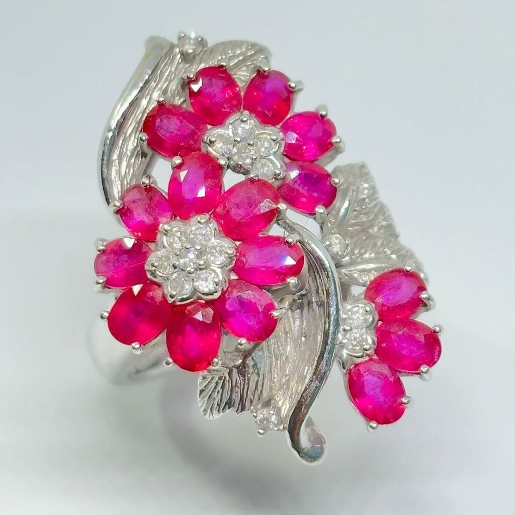 ルビー 1カラット 値段 ｜ルビー[K14WG ルビーリング 3.32 ダイヤ 0.18 鑑定書付]を買取しました。【真珠買取リパール】