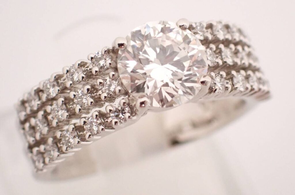 プラチナリング 相場 ｜ダイヤモンド[TASAKI ダイヤリング 9.3g 14号]を買取しました。【真珠買取リパール】