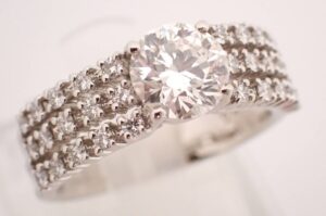 プラチナリング 相場 ｜ダイヤモンド[TASAKI ダイヤリング 9.3g 14号]を買取しました。【真珠買取リパール】