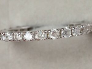 エタニティリング 値段 ｜ダイヤモンド[K18WG 天然ダイヤモンド 1.00ct/1.7g/フルエタニティ リング]を買取しました。【真珠買取リパール】