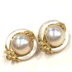 マベパール 価値｜マベ真珠[K18 マベパール イヤリング 両耳 0.07ct メレダイヤ付き 真珠珠直径約14mm]を買取しました。【真珠買取リパール】
