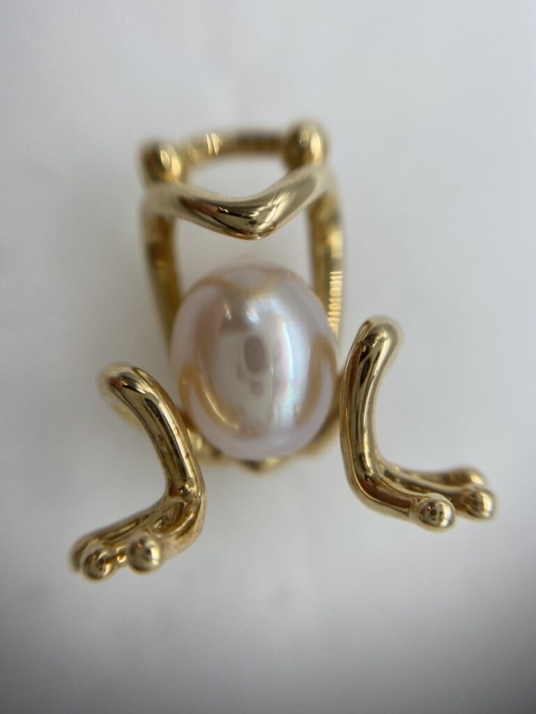 k18yg 買取価格 ｜淡水パール[MIKIMOTO 淡水真珠 ブローチ K18YG]を買取しました。【真珠買取リパール】