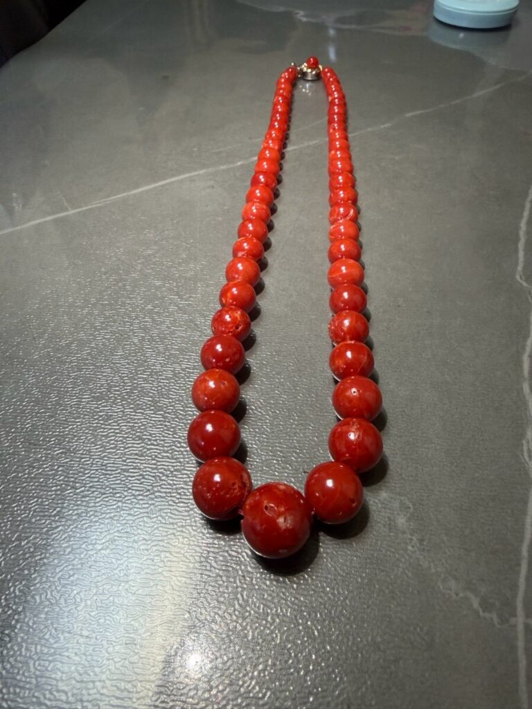 赤本 買い取り ｜珊瑚[血赤珊瑚 ネックレス 重72g サンゴ 珊瑚]を買取しました。【真珠買取リパール】