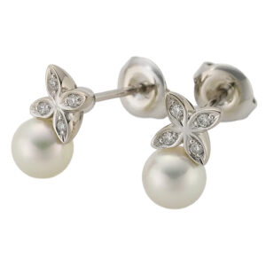 ダイヤ ピアス 買取価格 ｜ダイヤモンド[ミキモト フラワーデザインピアス PE-1392PU 箱付]を買取しました。【真珠買取リパール】