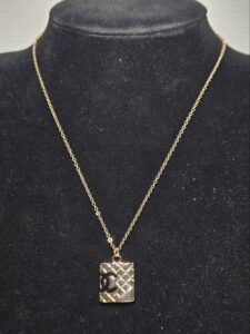 シャネル マトラッセ 23 ｜ジュエリー[シャネル マトラッセ]を買取しました。【真珠買取リパール】