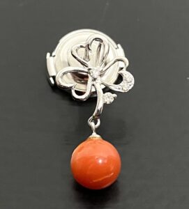 赤珊瑚 価値 ｜珊瑚[MIKIMOTO ブローチ 赤珊瑚]を買取しました。【真珠買取リパール】