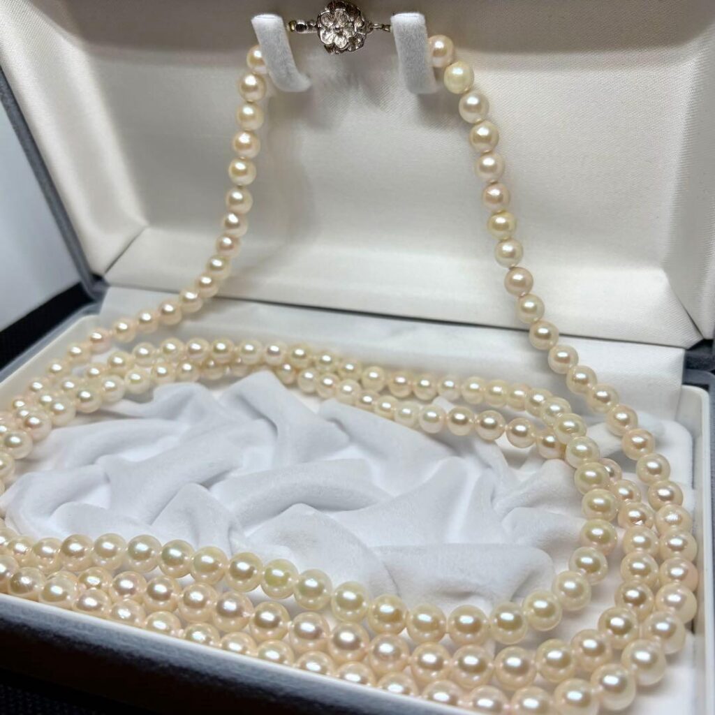 真珠買取価格相場 ｜アコヤ真珠[あこや真珠 ロングネックレス 6.5-7.0 アコヤパール 3連 2連]を買取しました。【真珠買取リパール】