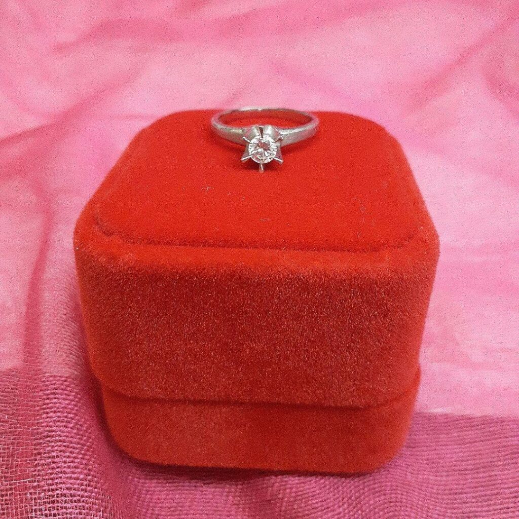 立て爪 ダイヤ買取相場 ｜ダイヤモンド[TASAKIPLARIS立て爪ダイヤモンドリング]を買取しました。【真珠買取リパール】