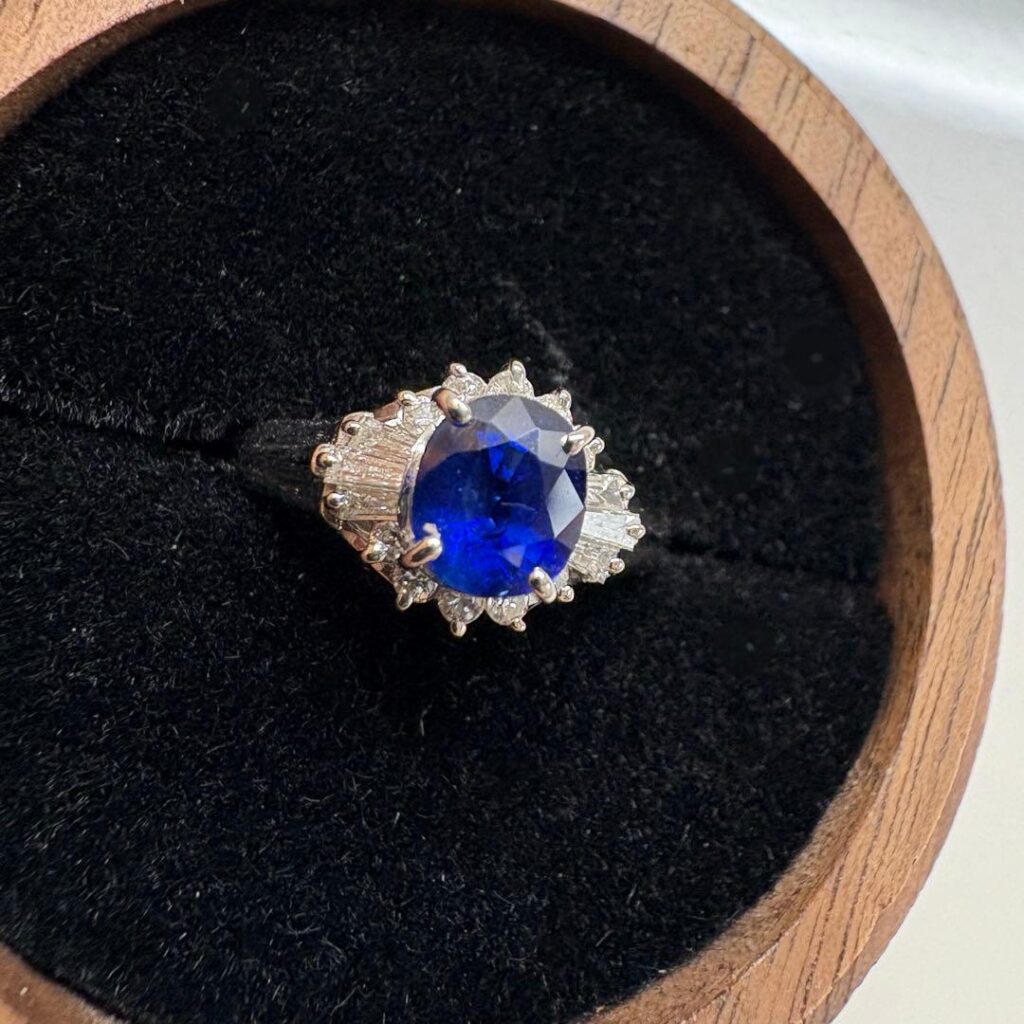 サファイヤ 買取 ｜サファイア[鑑別付 天然サファイア 0.8ct Pt900リング 9号]を買取しました。【真珠買取リパール】