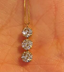 ダイヤ 0.9カラット 買取 ｜サファイア[計0.9ct トリロジーk18ダイヤネックレス]を買取しました。【真珠買取リパール】