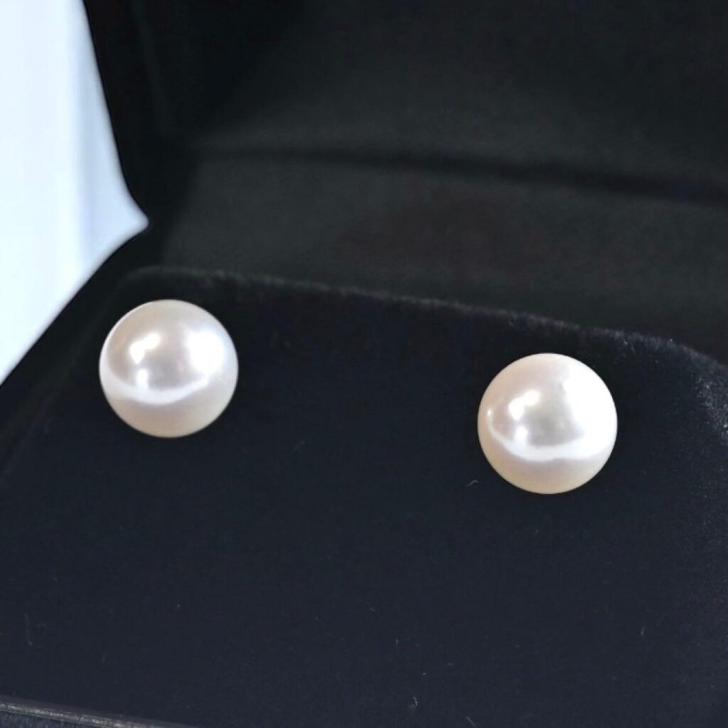 本真珠 買取 ｜アコヤ真珠[【花珠級】タサキ　K18 アコヤ　パール　本真珠　ピアス　7mm 田崎真珠を買取しました。【真珠買取リパール】