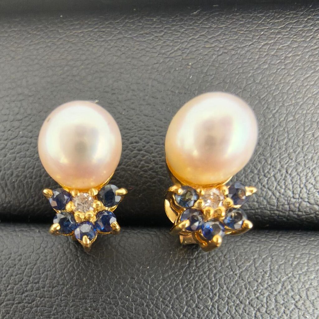 パール ピアス 18k ミキモト ｜サファイア[パールとサファイアスタッドピアス]を買取しました。【真珠買取リパール】