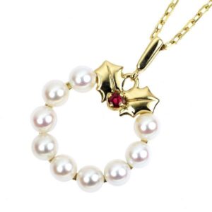 ルビー　買取 ｜ルビー[ミキモト K18YG アコヤ真珠 ルビー ペンダントネックレス 径約3.4mm リースモチーフ]を買取しました。【真珠買取リパール】
