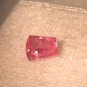 パパラチアサファイア 値段 ｜サファイア[天然パパラチアサファイア 1.04ct スリランカ産 非加熱 強蛍光]を買取しました。【真珠買取リパール】