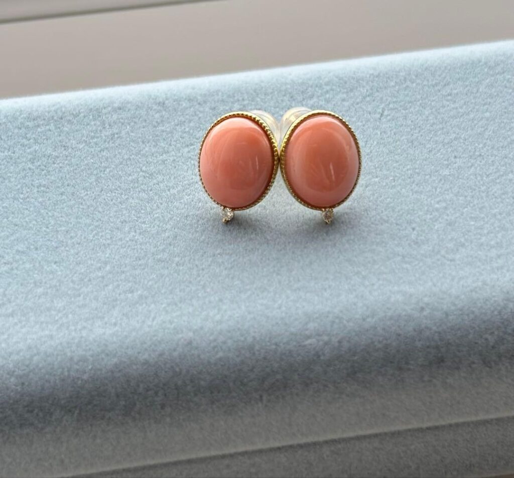 珊瑚 ピアス ｜珊瑚[18金YG ボケ珊瑚ピアス、ネックレスセット]を買取しました。【真珠買取リパール】