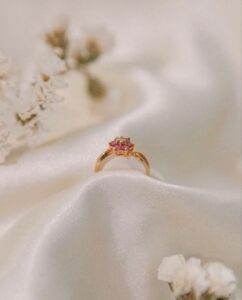 585 金 ｜ルビー[K14YG 14金 585 ルビー ダイヤモンド フラワー リング]を買取しました。【真珠買取リパール】