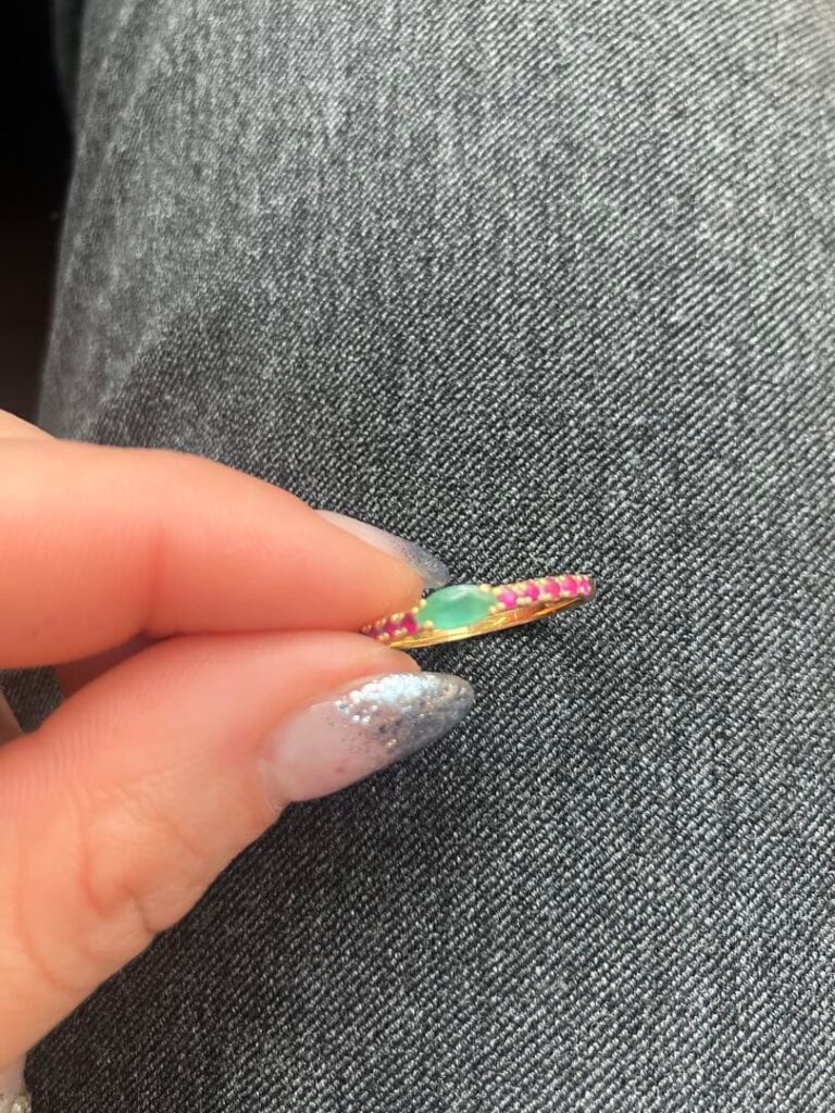 エメラルド 買取 相場 ｜エメラルド[ヴァンドーム青山 蜷川実花コラボ　ニナデジ　エメラルド　ルビー　k18 リング]を買取しました。【真珠買取リパール】