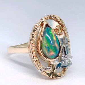 ブラックオパール リング ｜ダイヤモンド[タサキ ブラックオパールリング ダイヤモンド  K18 PT900]を買取しました。【真珠買取リパール】