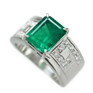 エメラルド 相場 ｜エメラルド [タサキ エメラルドリング 3.5ct PT900 ダイヤモンド ]を買取しました。【真珠買取リパール】