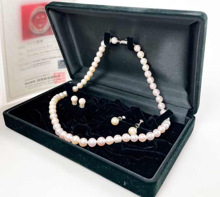 ピアス・イヤリング アコヤ真珠 買取 ｜パールネックレス ピアス イヤリングセット