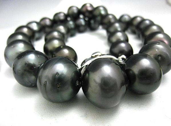 ネックレス 黒蝶真珠 買取 ｜大玉ネックレス 約125.5g