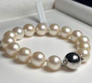 ブレスレット 白蝶真珠 買取 ｜パールブレスレット