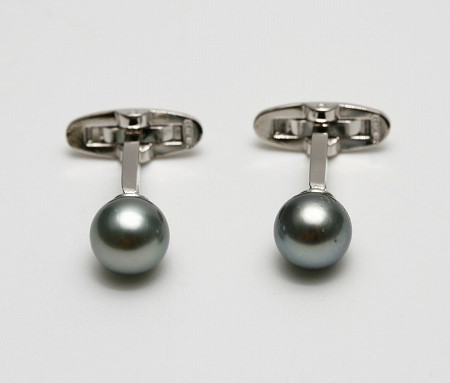カフス 黒蝶真珠 買取 ｜タヒチ パールカフス