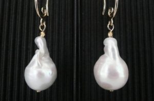 ピアス・イヤリング 淡水パール 買取 ｜パールピアス