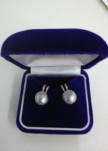 ピアス・イヤリング ケシ真珠 買取 ｜パールイヤリング 3.3g