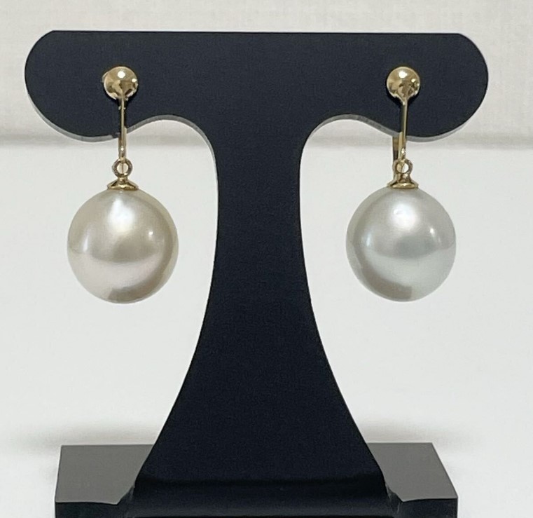 ピアス・イヤリング 白蝶真珠 買取 ｜パールイヤリング 4.5g