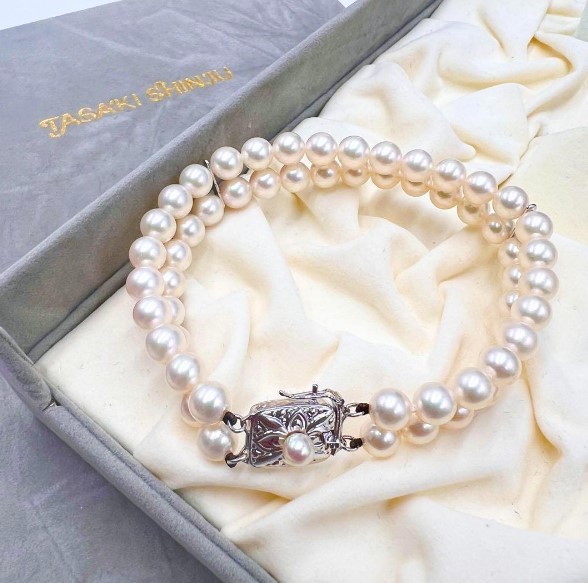 ブレスレット 花珠真珠 買取 ｜タサキ 二連パールブレスレット