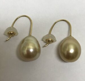 ピアス・イヤリング ゴールデンパール 買取 ｜パールピアス