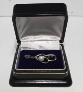 ブローチ 花珠真珠 買取 ｜フォーマル パールブローチ