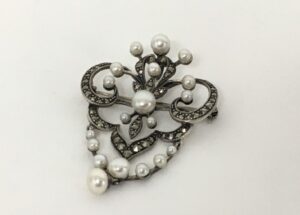 ブローチ 淡水パール 買取 ｜碌山 パールブローチ