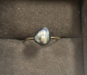 指輪 ケシ真珠 買取 ｜タヒチ黒蝶ケシ真珠 リング