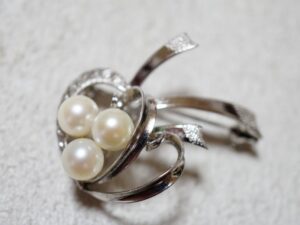 ブローチ アコヤ真珠 買取 ｜パールブローチ
