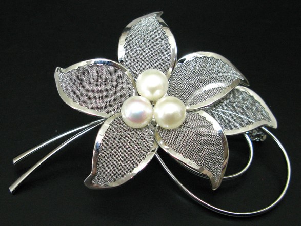 ブローチ 花珠真珠 買取 ｜フラワーモチーフ パールブローチ 約7.6g